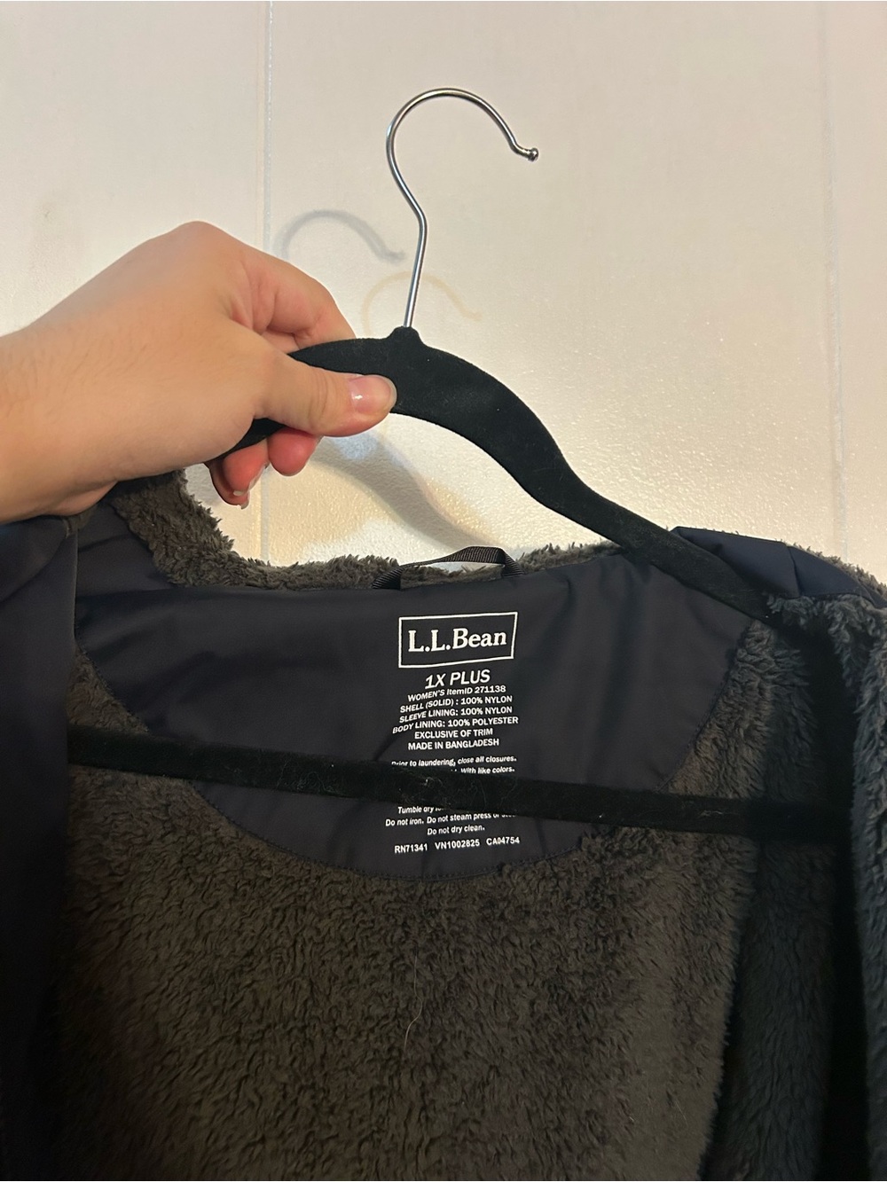 L.L. Bean Women's Black Teddy Jacket with Plush Lining